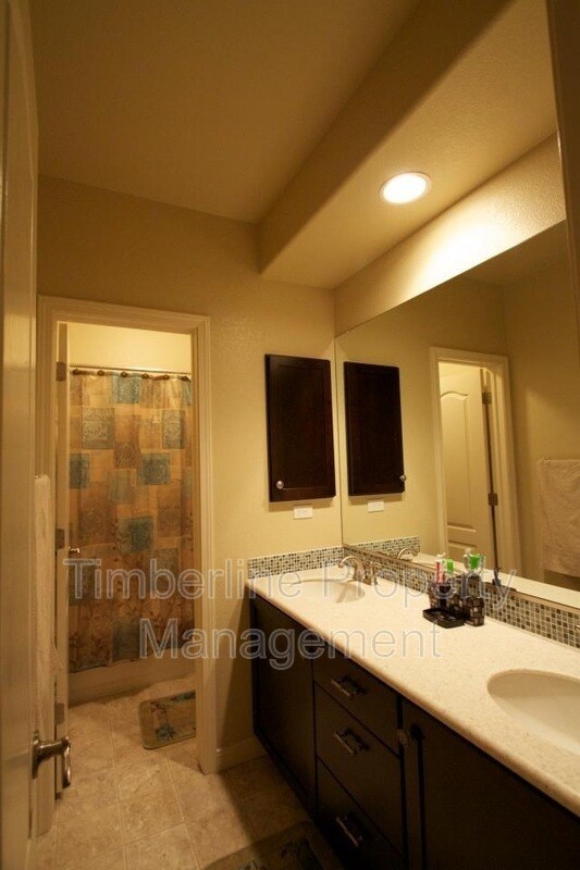 Building Photo - 6262 Adamants Dr