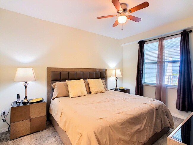 Building Photo - 4784 Clock Tower Dr