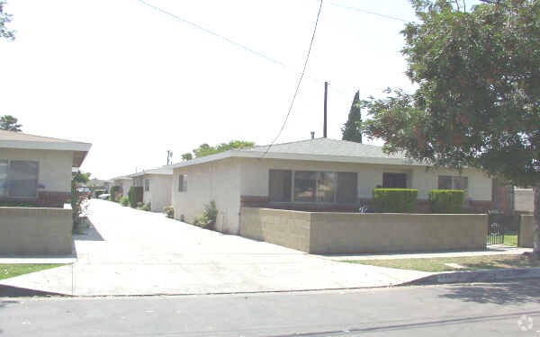 Primary Photo - 13901 Arthur Ave