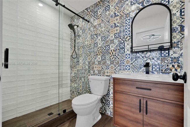 Building Photo - 5980 SW 40th Ave