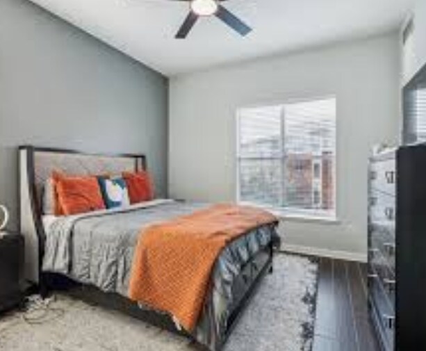 Building Photo - 2950 McKinney Ave