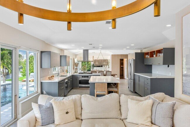 Building Photo - 5 Inlet Cay Dr