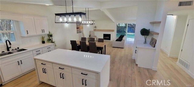 Building Photo - 821 N Mountain View Pl