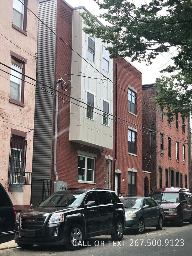 Building Photo - 1229 N Franklin St