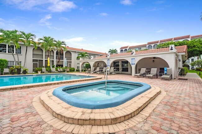 Building Photo - 250 NE 20th St