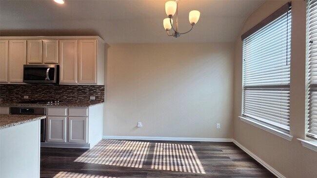 Building Photo - 29535 Whitebrush Trace Dr