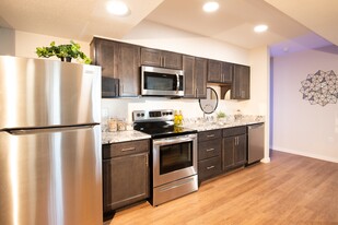 Building Photo - 891 Exchange