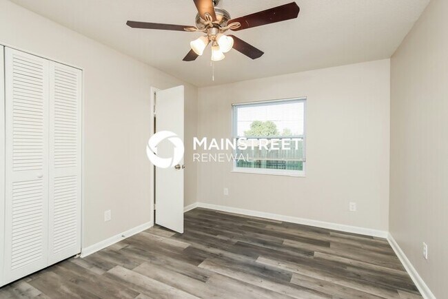 Building Photo - 4 Bedroom Pet-Friendly Home in MELBOURNE, ...