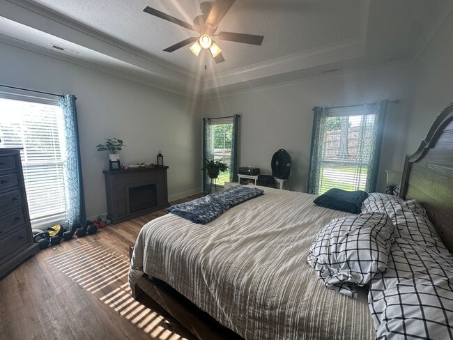 Building Photo - Stunning 4BR/2BA Home in Legacy Hill Estates