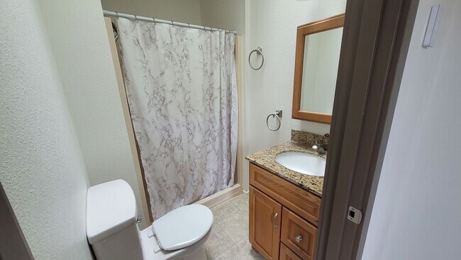 Building Photo - Great Home in Great Location!