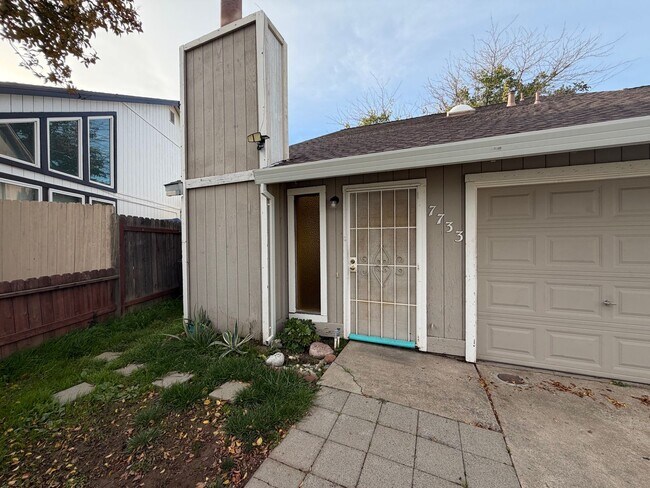 Building Photo - 1441001/60