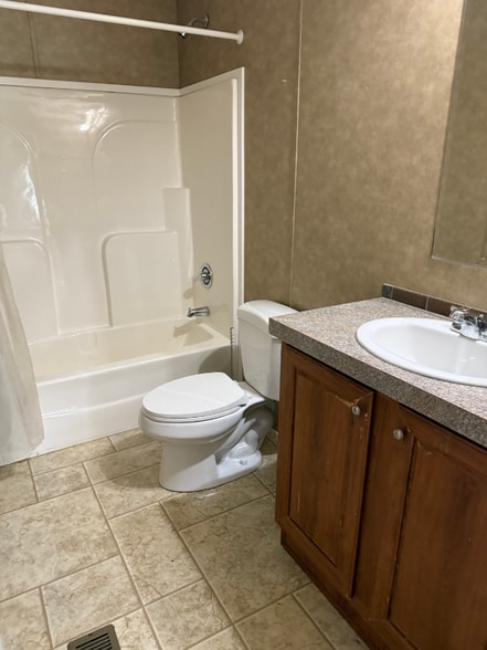 Building Photo - 267 Little Cove Creek Dr