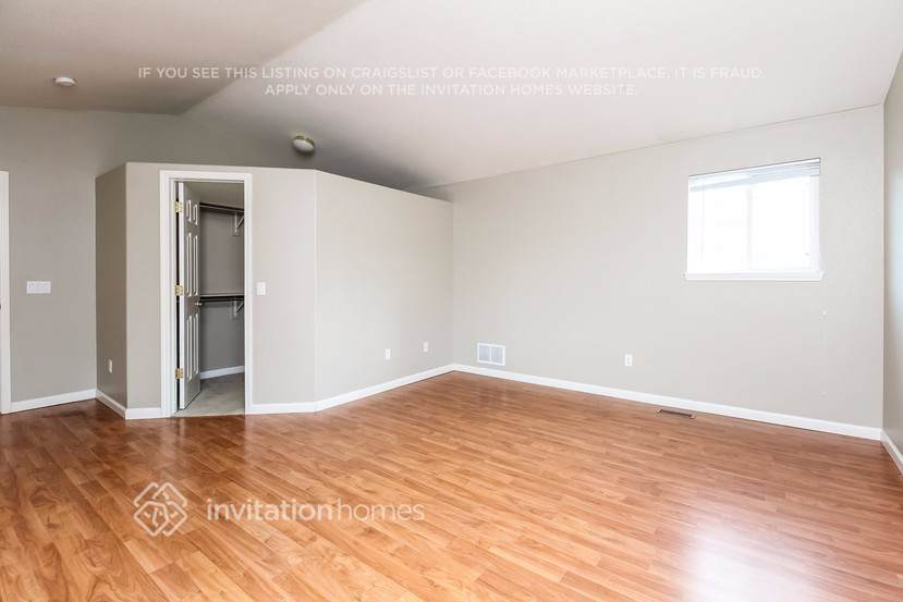 Building Photo - 3205 Oakes Mill Pl