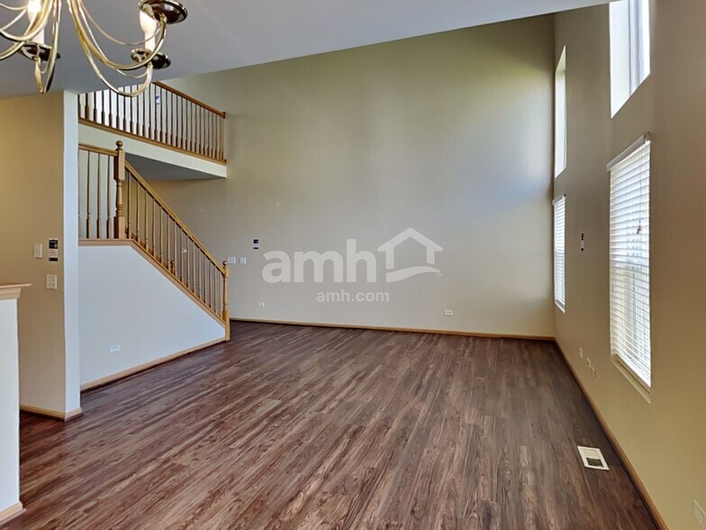 Building Photo - 21558 Eich Dr