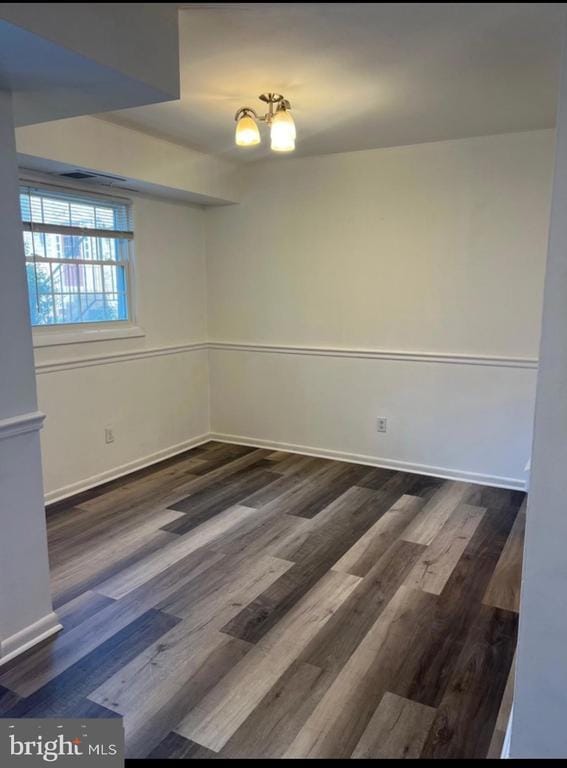 Building Photo - 3790 Lyndhurst Dr
