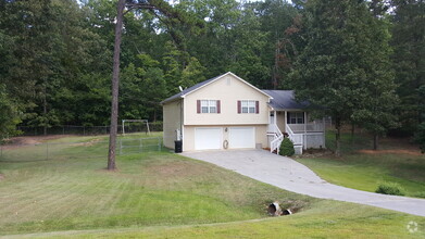 Building Photo - 37 Etowah Ridge Dr SW