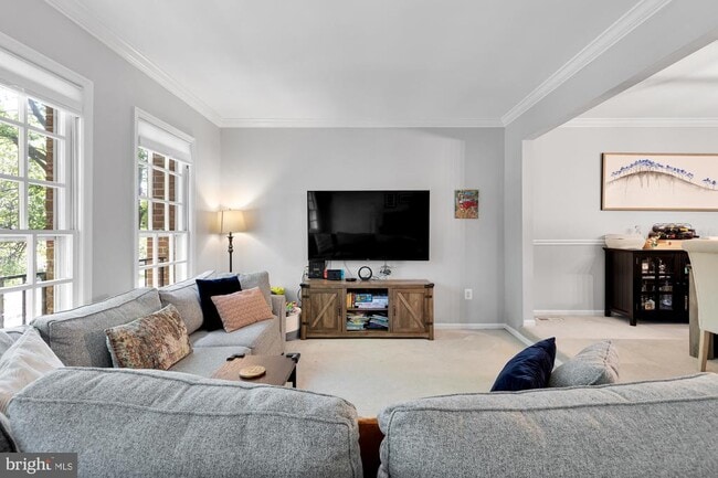 Building Photo - 5144 Woodmire Ln