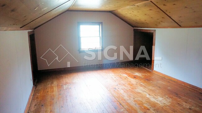 Building Photo - 7230 4th Ave S