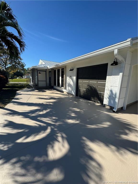 Building Photo - 981 SW Bay State Rd