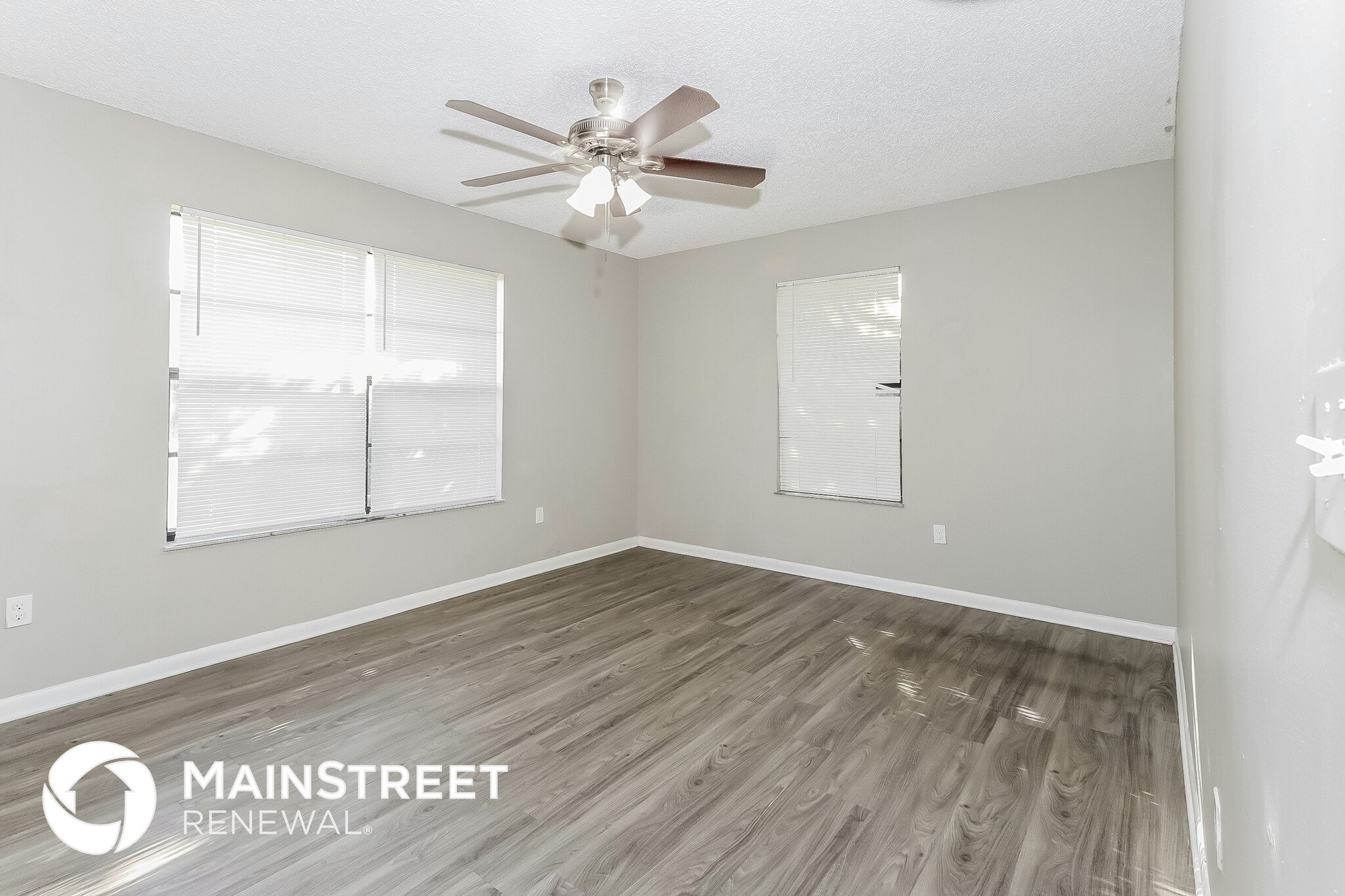 Building Photo - 253 SW Tulip Blvd