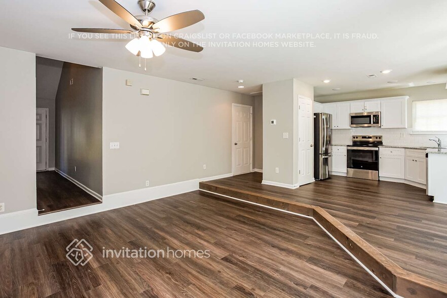 Building Photo - 8617 Berrybrook Ln