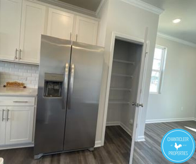 Building Photo - 2713 Chert Ln