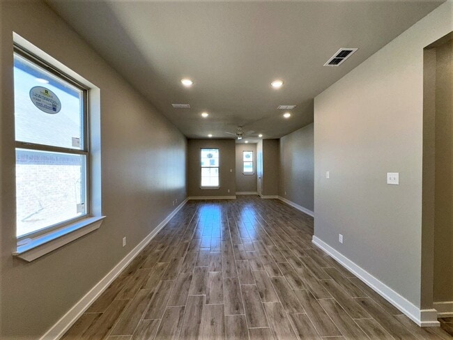 Building Photo - 3 Bedroom 2 Bath Newly Construction in Whitehouse!