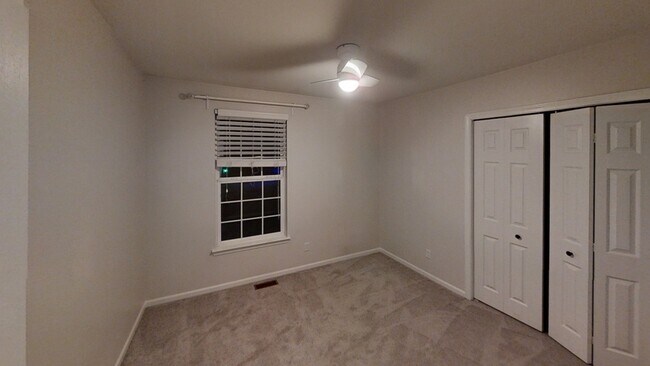 Building Photo - 10156 E Avondale Cir