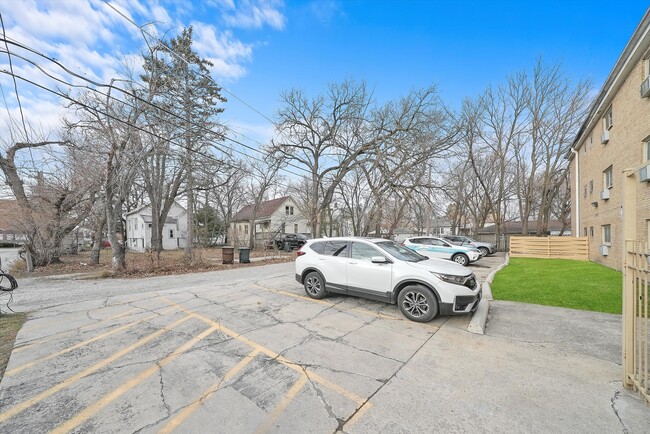 Building Photo - 8054 Niles Ave