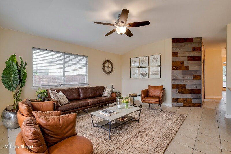 Building Photo - 1012 Estival Dr