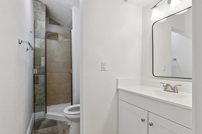 Building Photo - 2814 Gonzales St