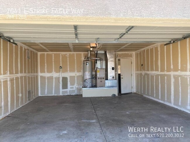 Building Photo - 7041 E Strike Eagle Way