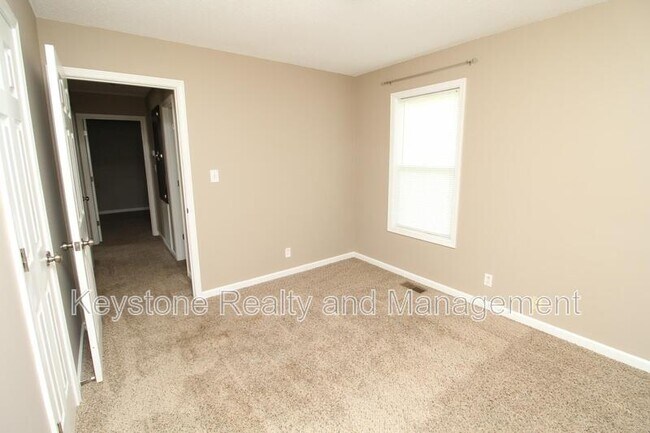 Building Photo - 1920 Timberline Cir