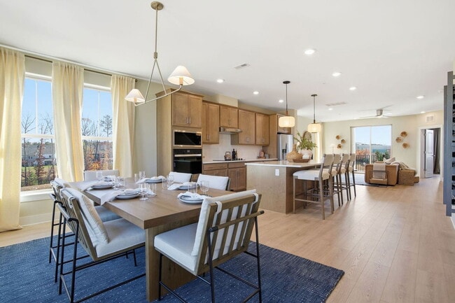 Building Photo - 6917 Cosby Vlg Ter