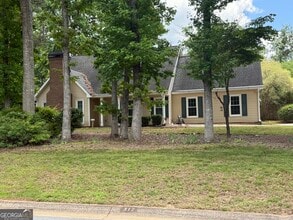 Building Photo - 317 Welton Way