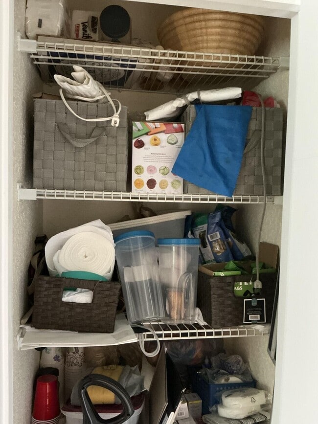 Building Photo - 2850 Carambola Cir S