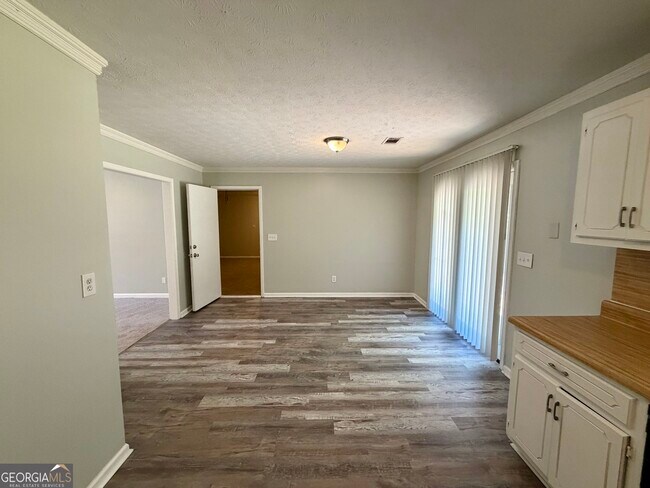 Building Photo - 209 Stagecoach Ridge