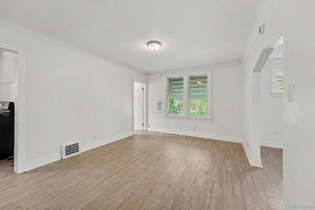 Building Photo - 15224 Rossini Dr