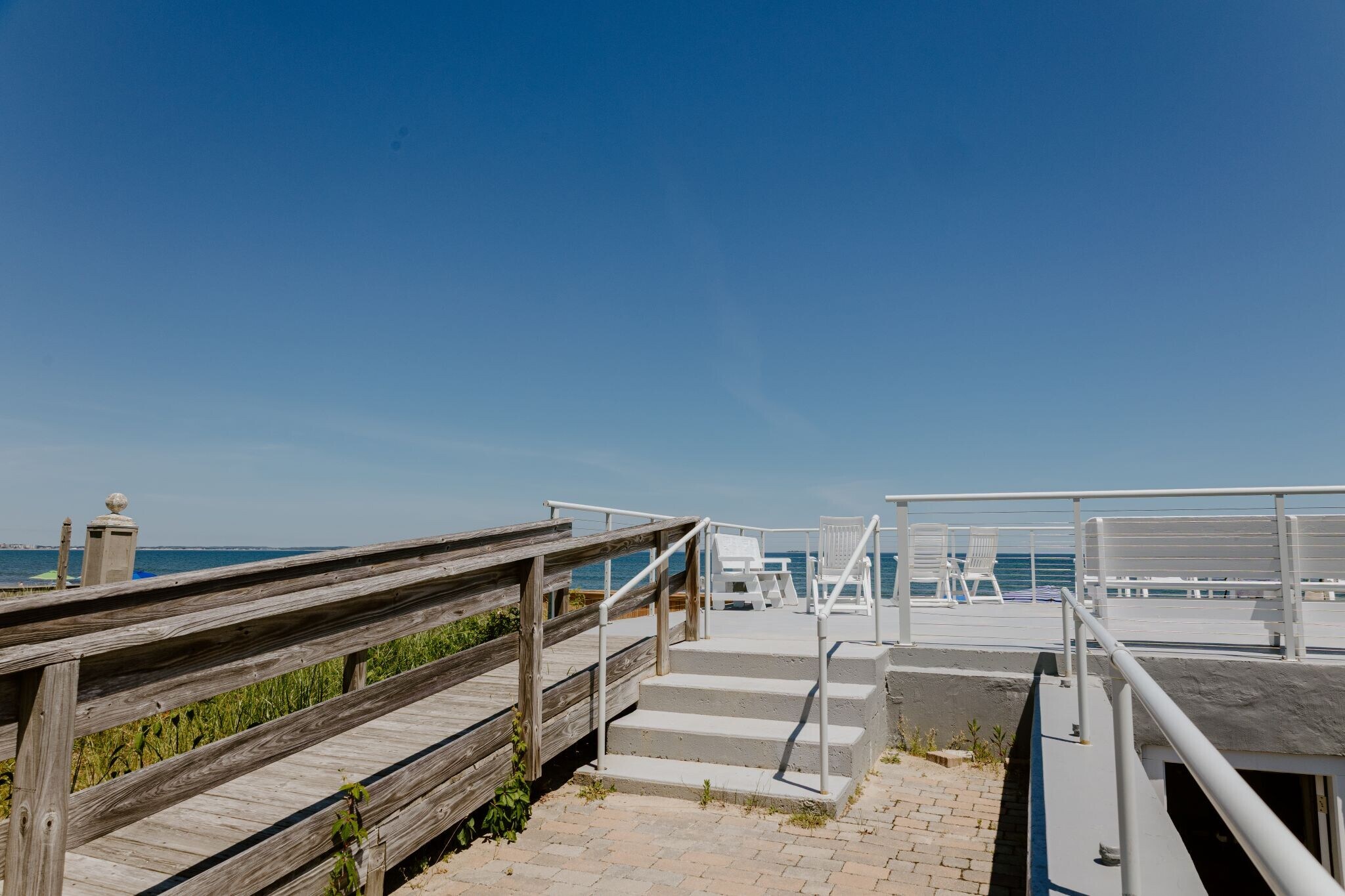 Building Photo - 311 Seaside Ave