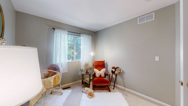Building Photo - Beautiful 3-Bed, 2.5-Bath Home in South FoCo!