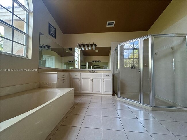 Building Photo - 17409 SW 54th St