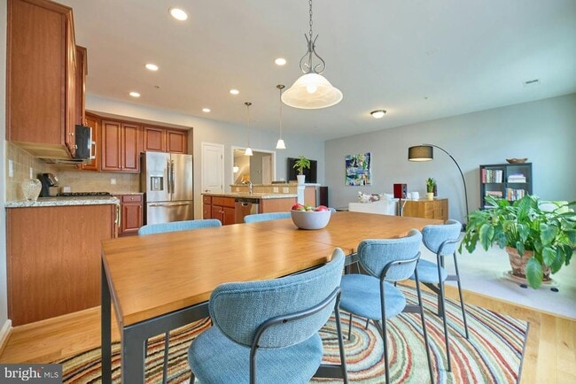 Building Photo - 21623 Romans Dr