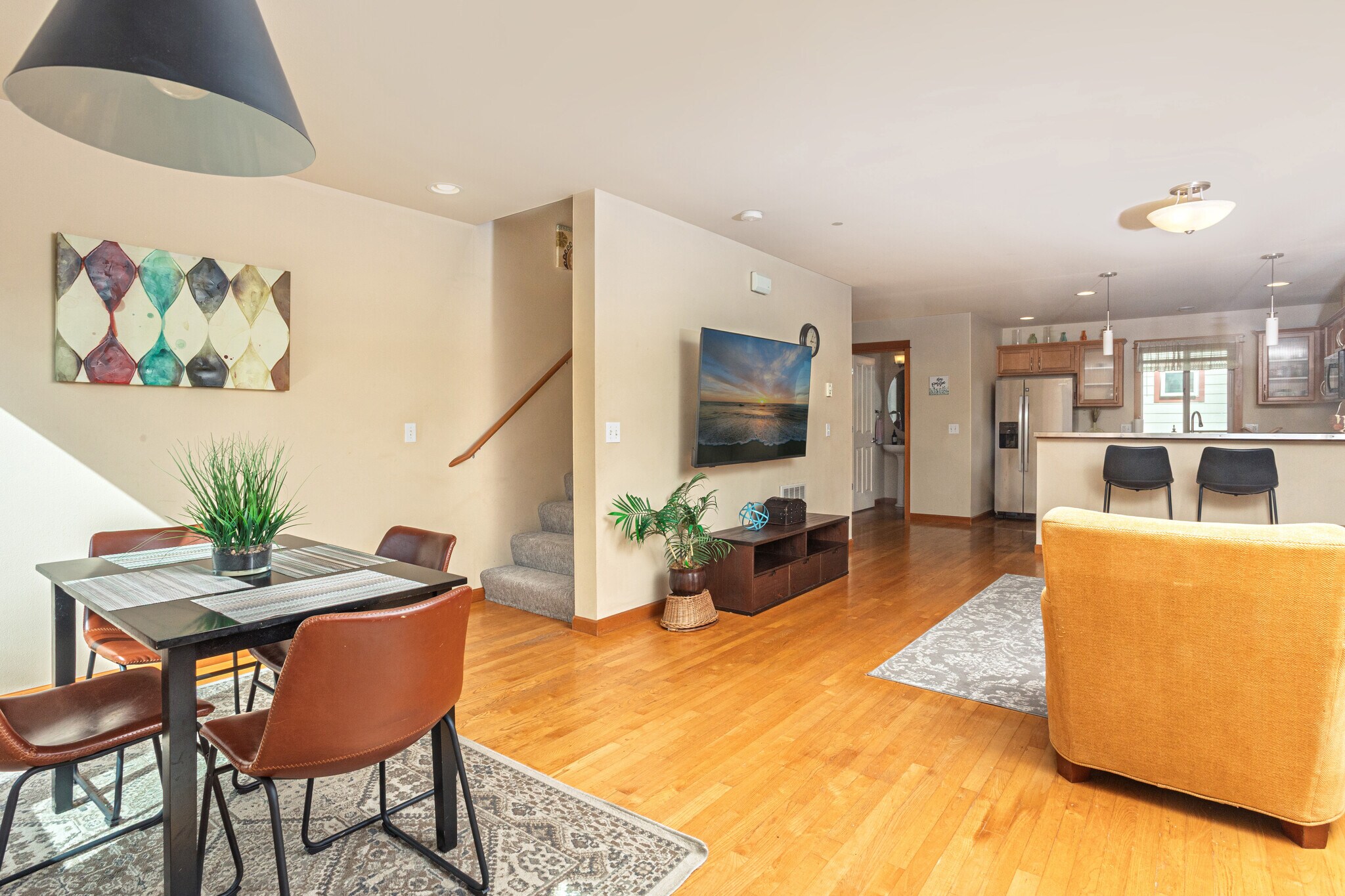 Building Photo - 3314 Wetmore Ave S