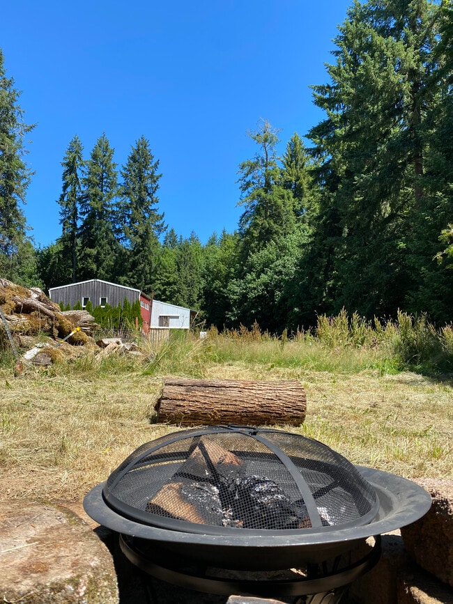 Building Photo - 57740 Timber Rd