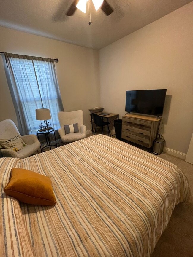 Building Photo - Gorgeous 3 Bedroom Home in Lucien Fields - Only 5 Years Old!