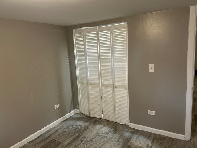 Building Photo - 1640 N Lamon Ave