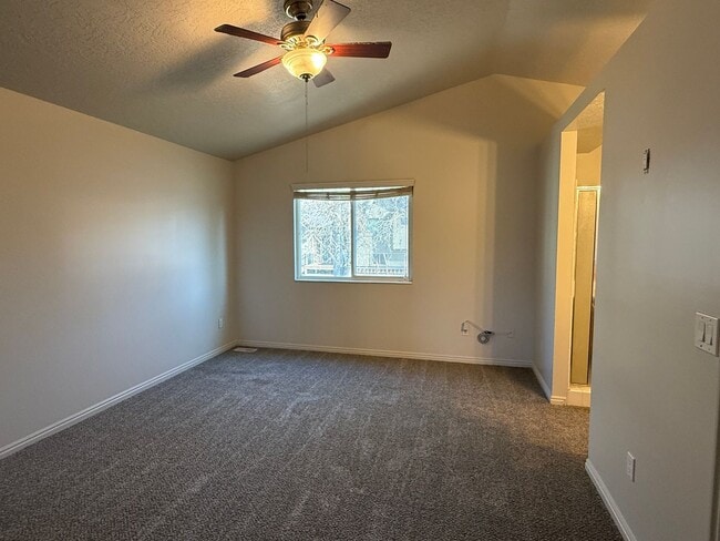 Building Photo - Beautiful home with 2 car garage, large back deck and central air