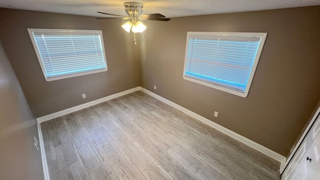 Building Photo - IMMACULATE 4 Bedroom, 2 Bathroom Home in Cocoa Beach!! ONLY MINUTES from the Beach!! (Lawn Care I...