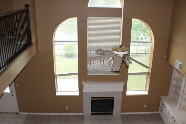 Building Photo - 12231 Ashford Park Dr