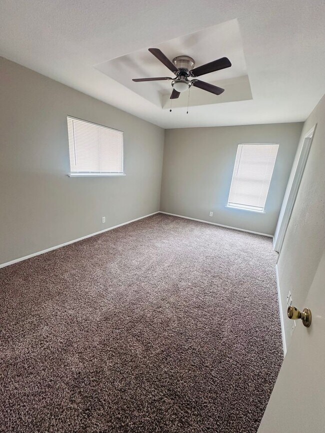 Building Photo - For Lease 3 Bed | 2 Bath | Open Concept | Vaulted Ceilings | 2-Car Garage| Corpus Christi